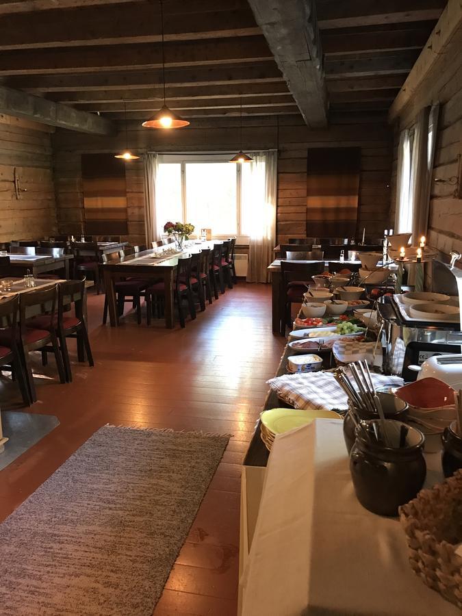 Resort Iisakki Glass Village 3*